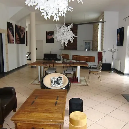 Ambrosian Vila Trzebiez